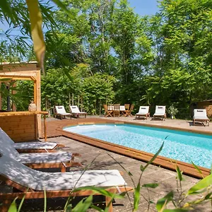 ** Couette-café D'hôtes Au Jardin Des Saveurs France